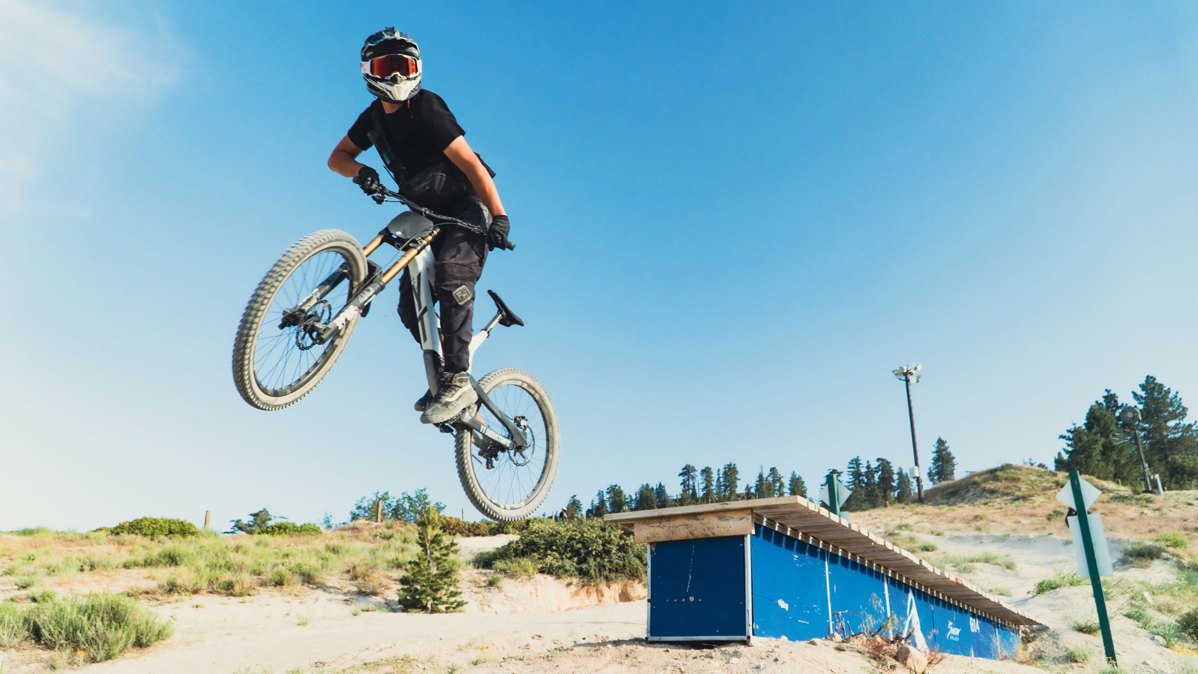 Summit mountain bike discount park