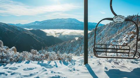 Photo opt chairlift spot at the top of Chair 1 at Snow Valley during winter