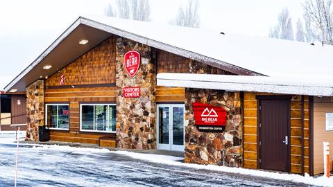 Visitor's Center on a snowy morning